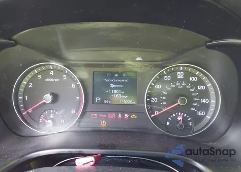 2019 Kia Forte Lxs z USA, uszkodzony, nr VIN 3KPF24AD1KE108912